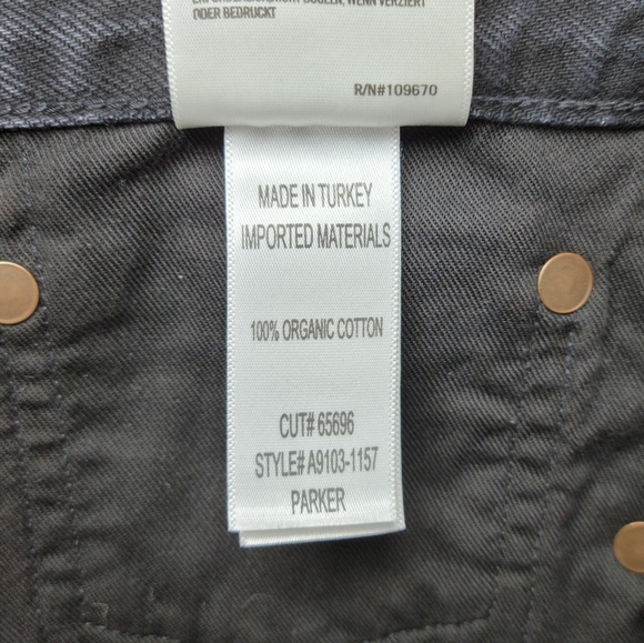 AGOLDE Parker Vintage Cut Off Denim Shorts 100% Organic Cotton Size XL - Picture 6 of 10